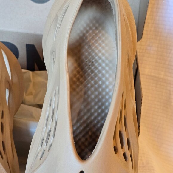 Adidas Foam RNNR Ochre main image 6